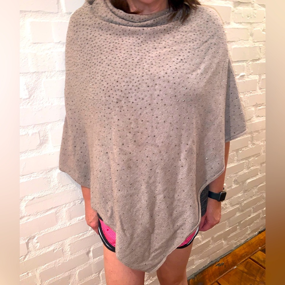 Ming wang poncho top! OSFA